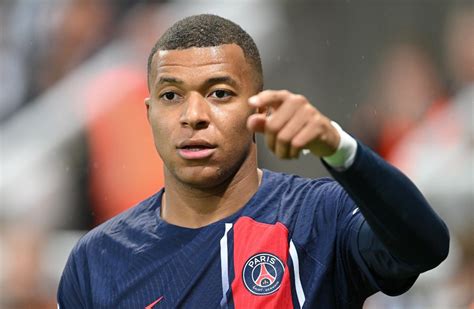 Kylian Mbappe delivers strong message to detractors。